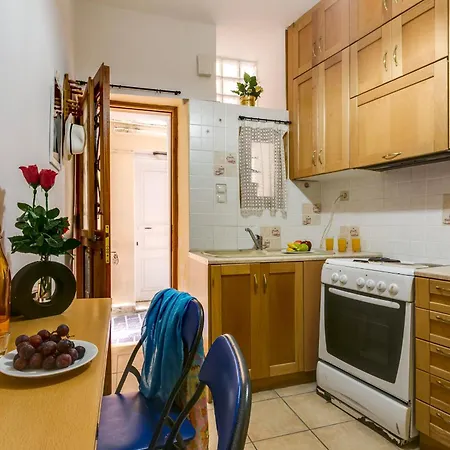 Ifigenia By Marios Apartmanhotel *